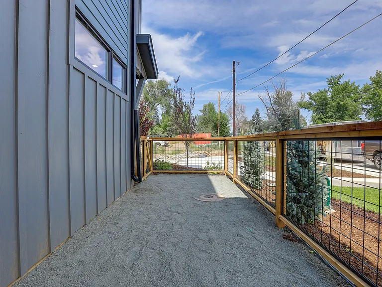 5055 Cody St #G — Photo 6