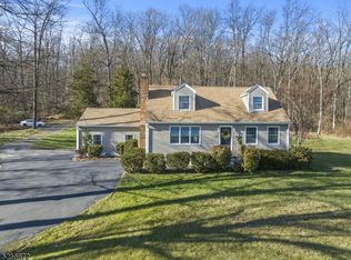 279 E Mountain Rd, Hillsborough, NJ 08844
