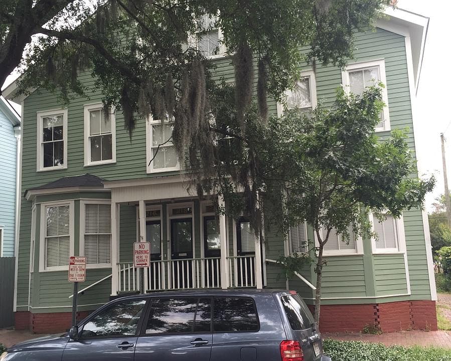 214A Houston St