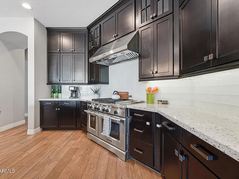 4254 E Valencia Dr — Photo 19