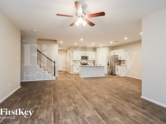 4th image of 5909 Warm Bungalow Ln