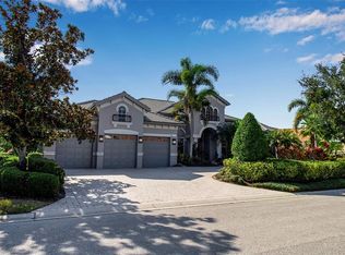 8116 Lone Tree Gln, Lakewood Ranch, FL 34202