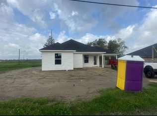 (Undisclosed Address), Gonzales, LA 70737