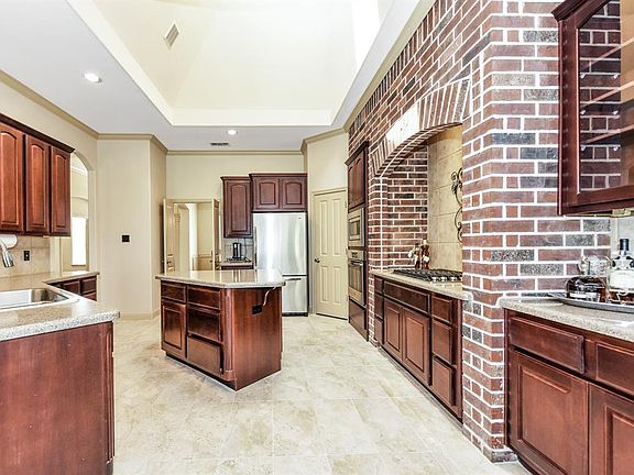 3rd image of 22406 Bridgehaven Dr