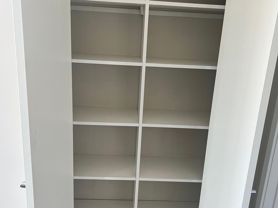 1st image of 1905 N Campbell Ave #402