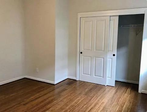Unit Photo