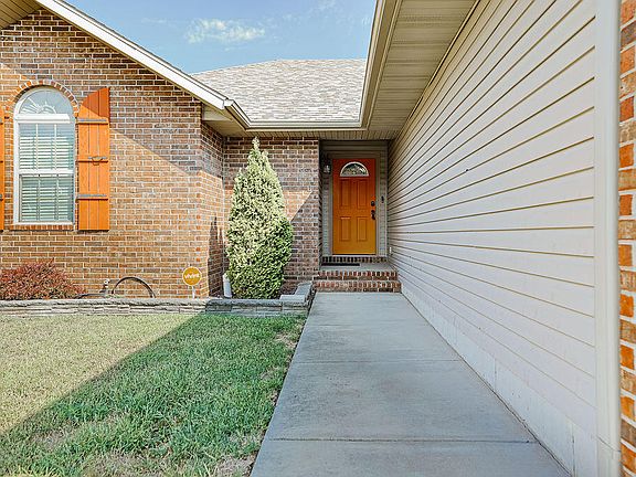 3rd image of 4565 W Greenridge Street