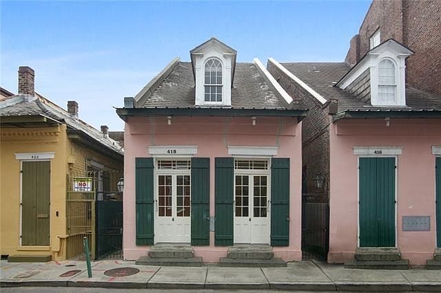 1st image of 418 Burgundy St APT 6