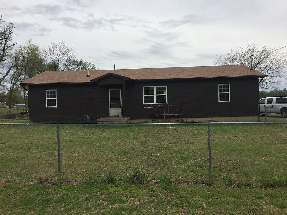 1st image of 110 W Catalpa St