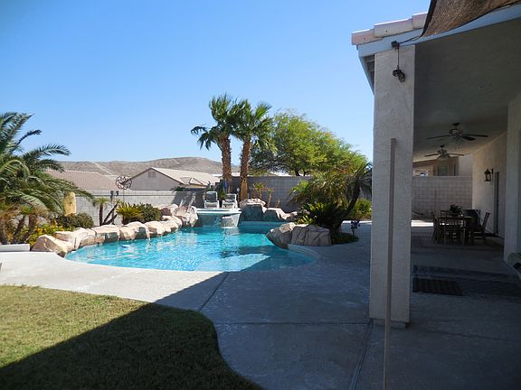 2nd image of 2809 Singing Breeze Ln