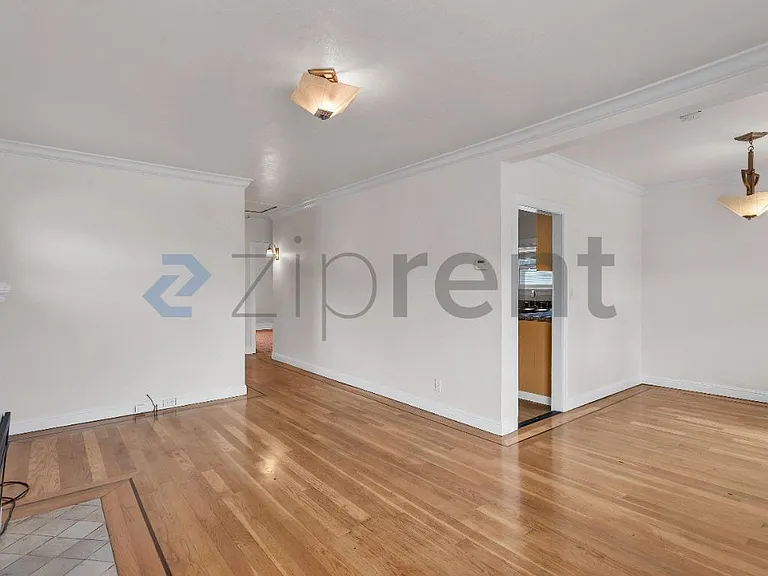 8521 Dowling St — Photo 7