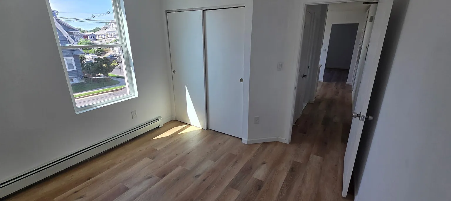 615 Chandler Avenue, Unit APT 4 — Photo 4