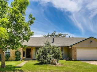 1000 Stadium Dr, Joshua, TX 76058