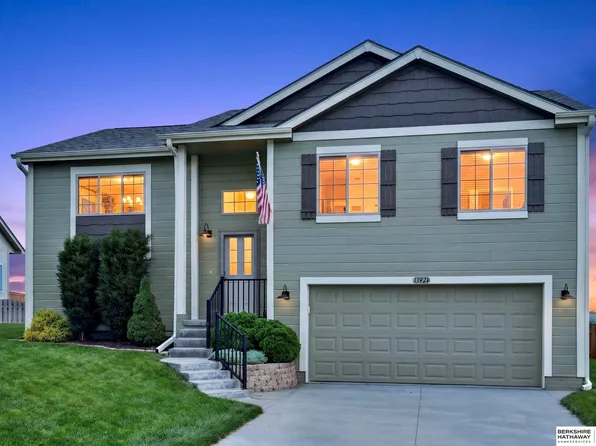 13924 Vane St, Omaha, NE 68142