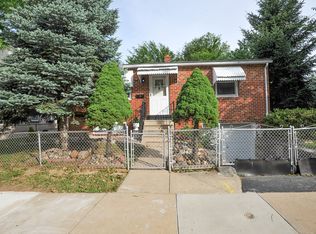 7322 Dungan Rd, Philadelphia, PA 19111