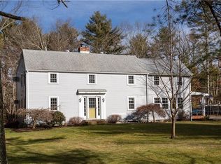 9 Crestwood Dr, Richmond, RI 02832