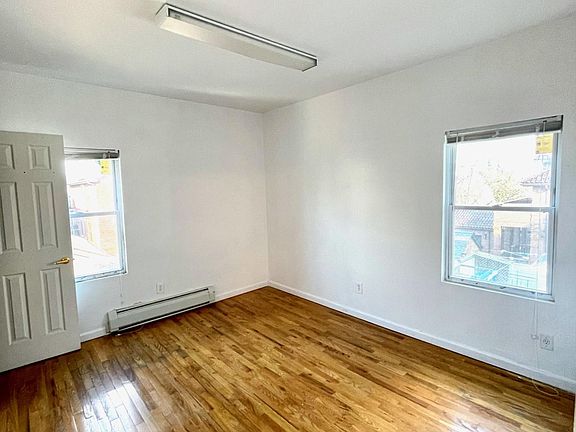 2nd image of 14945 Elm Ave #2