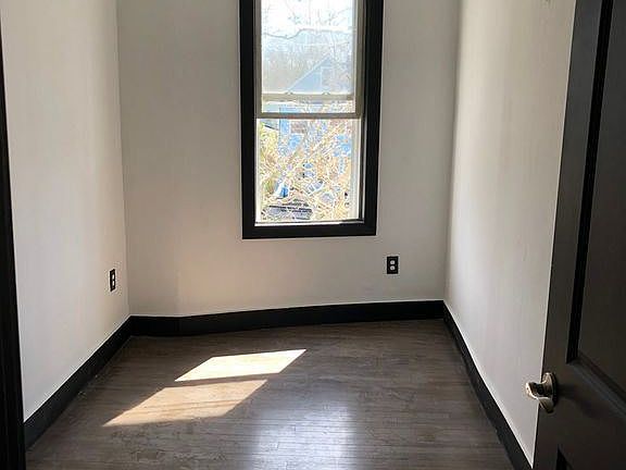 IS2zb3660o25k71000000000