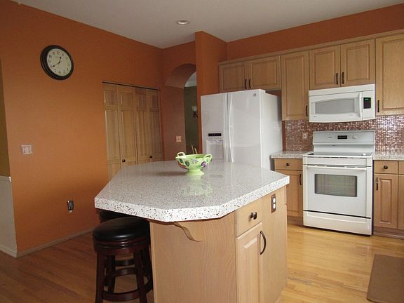 5th image of 8011 120th Pl SE