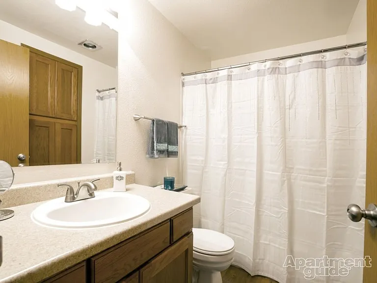 Benson Village — Photo 20