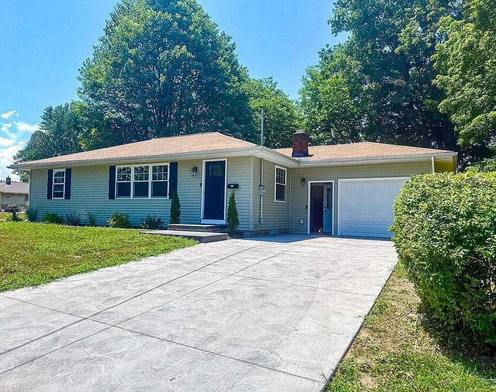 2322 James Ave - Property Image