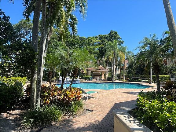 2nd image of 1749 Village Blvd APT 106
