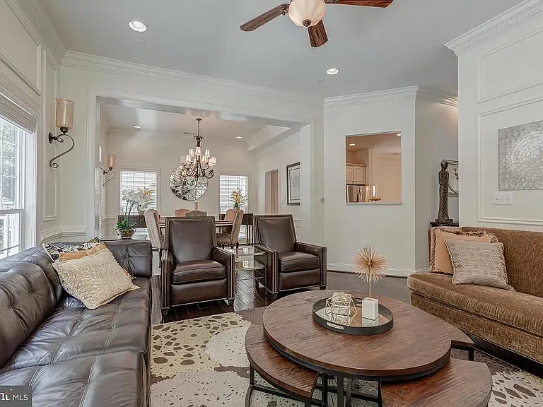 5964 Manorview Way — Photo 21