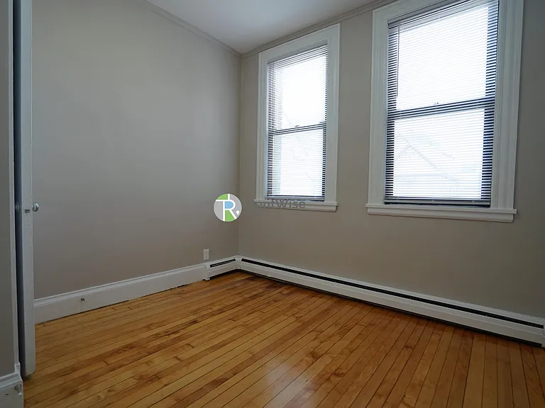 76 Gardner St #C1 — Photo 2