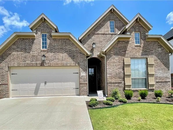 4703 SW Lilly St, Bentonville, AR 72713