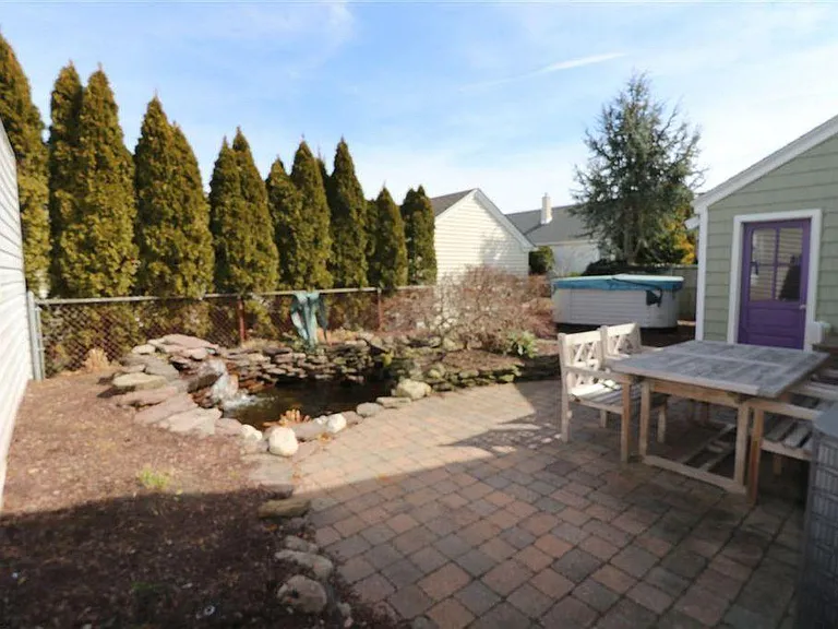 11 N Lancaster Ave — Photo 14
