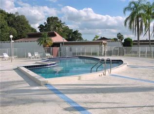 16510 Country Club Cres, Weston, FL 33326