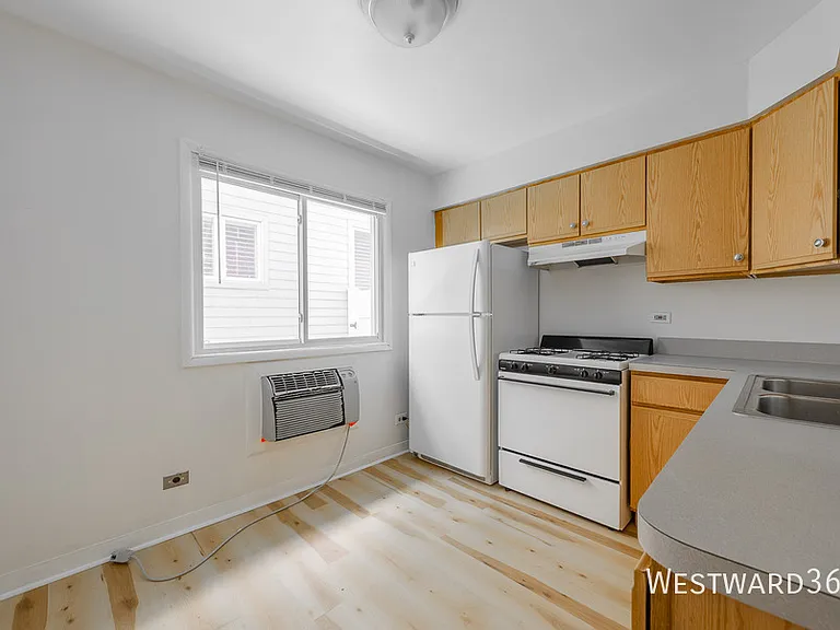 4340 Wilson Ave #2 — Photo 8