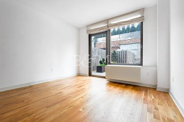 Rented by Brick&Mortar | media 54