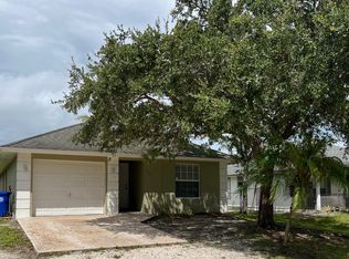 1165 13th Ave SW, Vero Beach, FL 32962