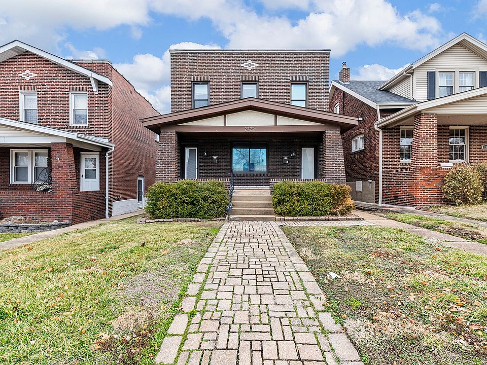 Front of duplex