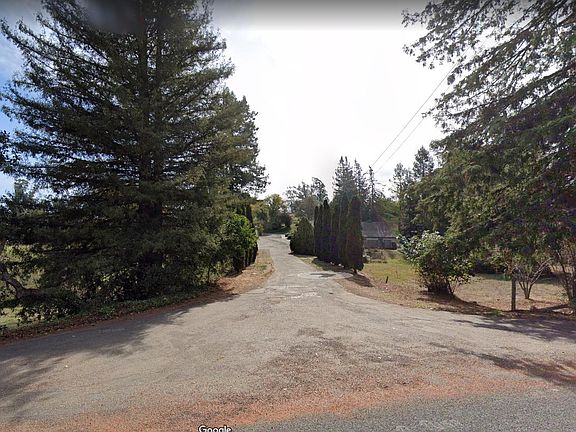 2nd image of 8924 Poplar Ave