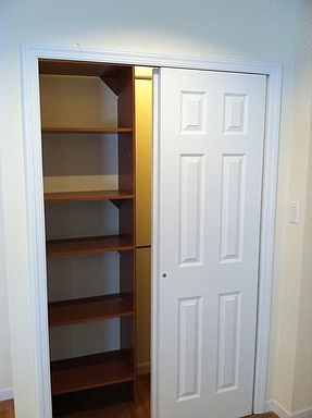 3rd image of 347 Pleasant Ave APT 1A