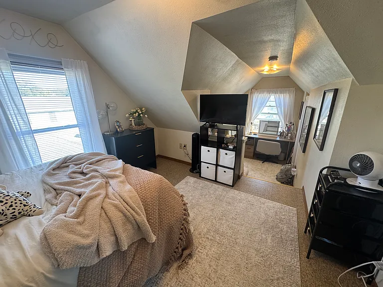 1009 W 22nd St #43 — Photo 15