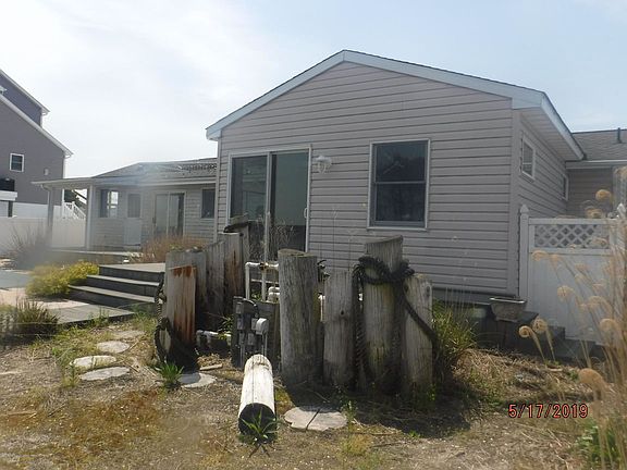 4th image of 1852 Cable Dr
