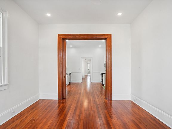 3rd image of 507 Short St #509