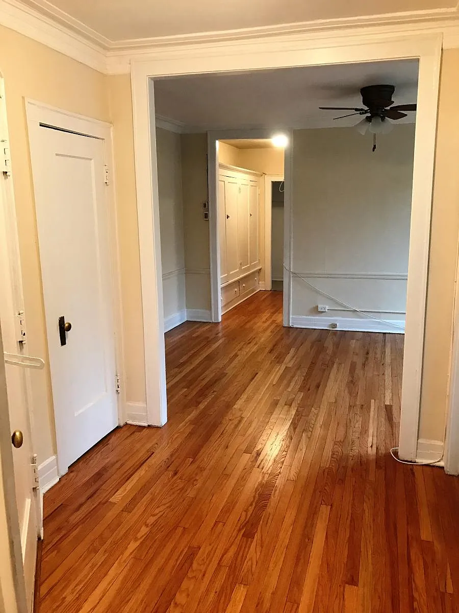 Building Photo - 322 W Washington Blvd #1