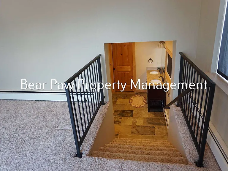 1617 Shooting Star Dr — Photo 22