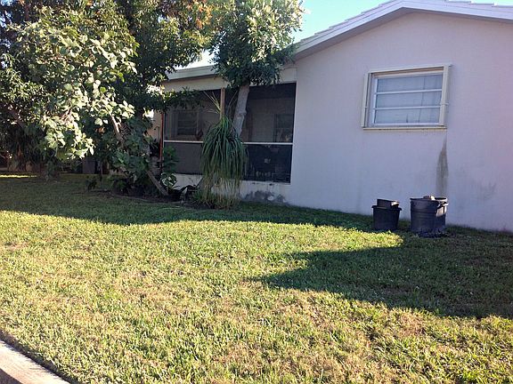 3rd image of 2773 SE 14th St