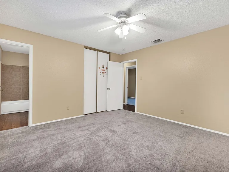 6427 Ridge Pl — Photo 10