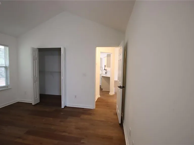 2256 Dresden Grn NW — Photo 24