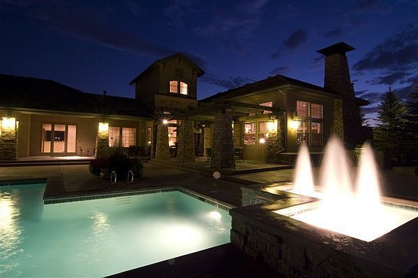 Year Round Pool & Spa