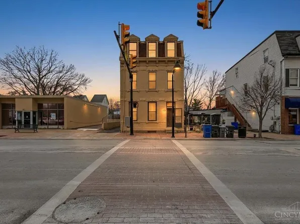 4525 Vine St, Cincinnati, OH 45217