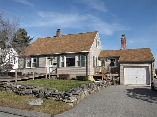 1st image of 25 Davis Rd