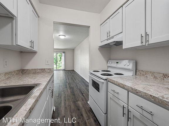 4th image of 9087 Harper St #13172894