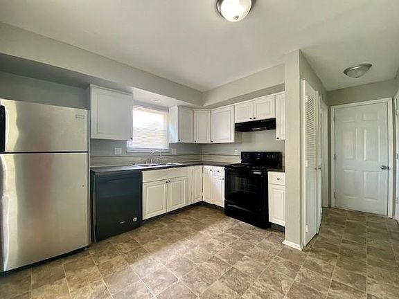 5th image of 3281 Mallcreek Ct